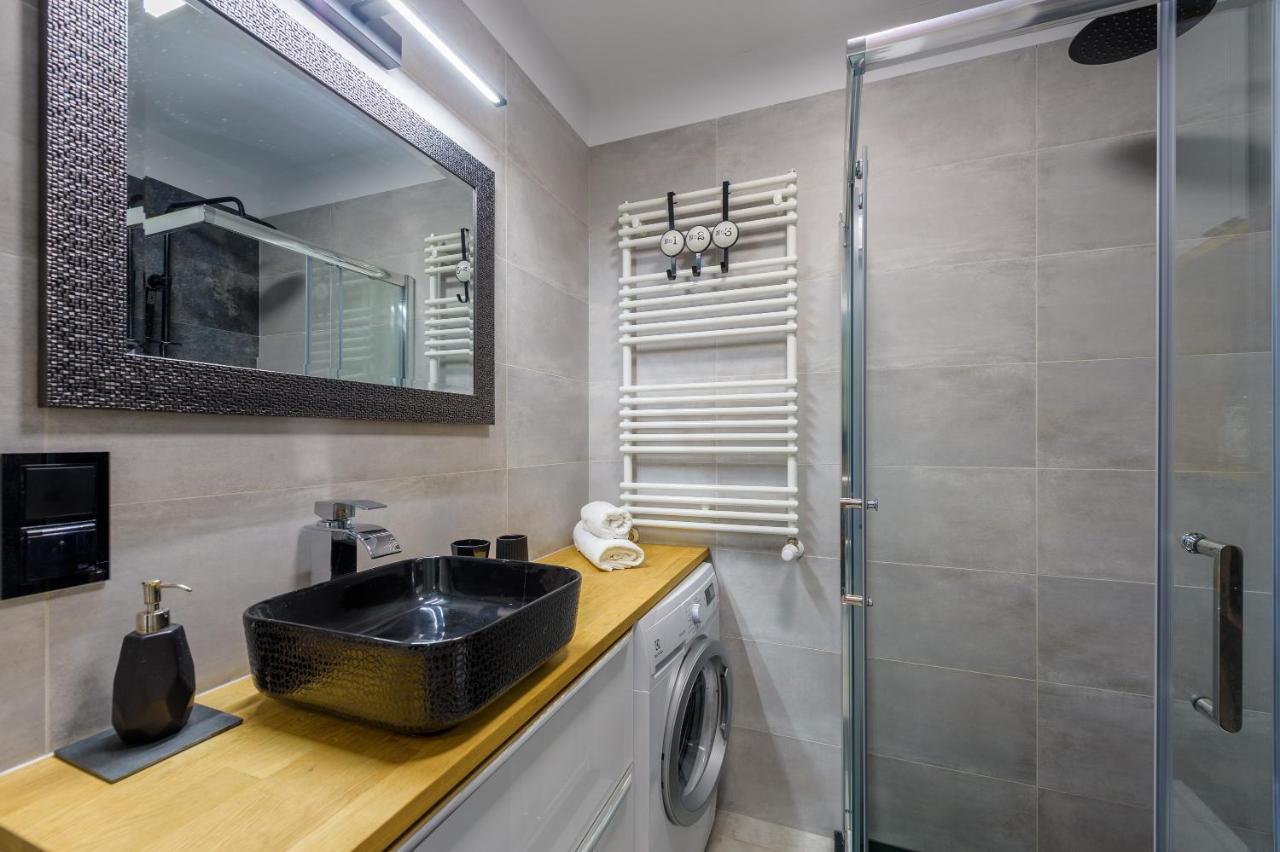 Apartament Lesniczowka - 5D Apartamenty Świeradów-Zdrój Buitenkant foto